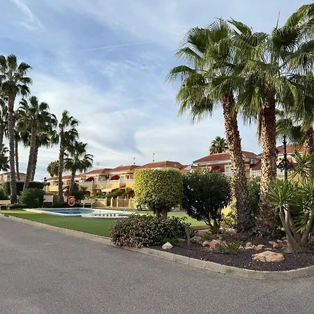 La Macarena تورّيفيِخا